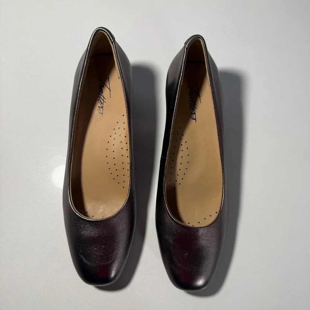 Trotters wedge pumps